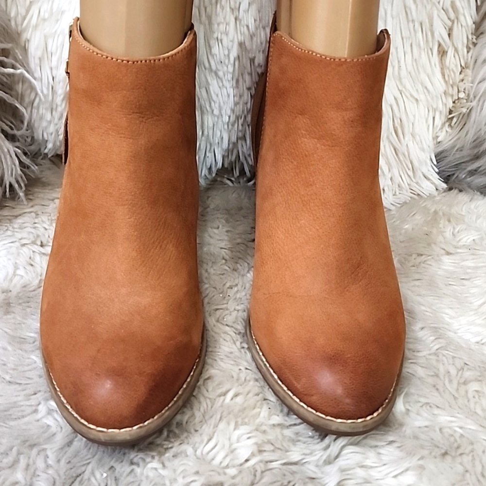 Vionic Ankle Boots - image 4